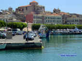 Ormeggi_Marina.jpg (77837 byte)