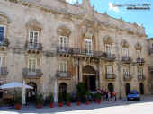 Palazzo Beneventano del Bosco in Piazza Duomo.